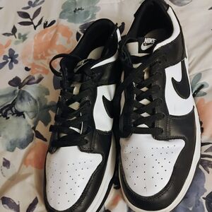 Nike Black and White Sneakers Iconic Design